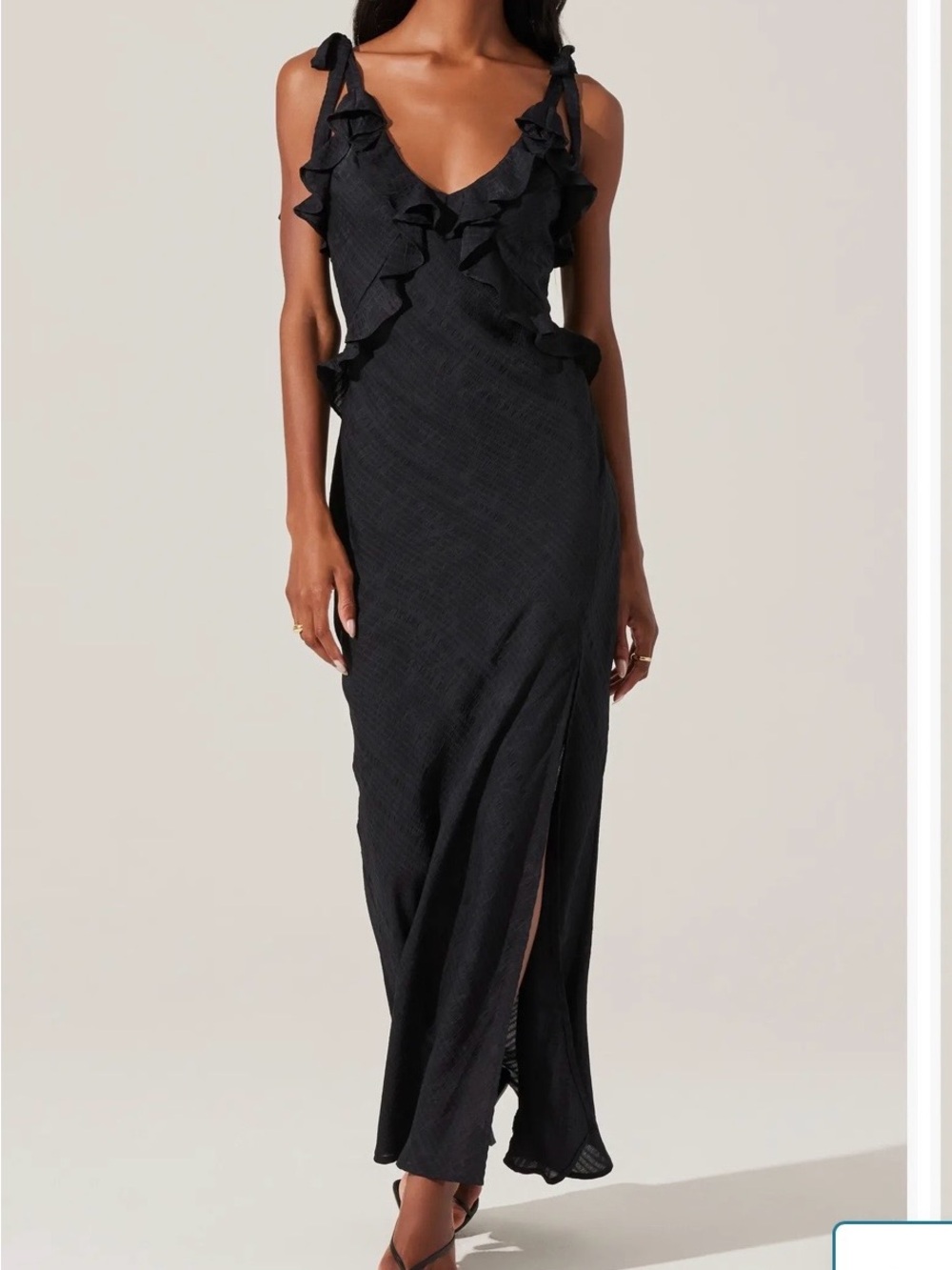 ASTR Ruffled V-Neck Black Maxi Dress